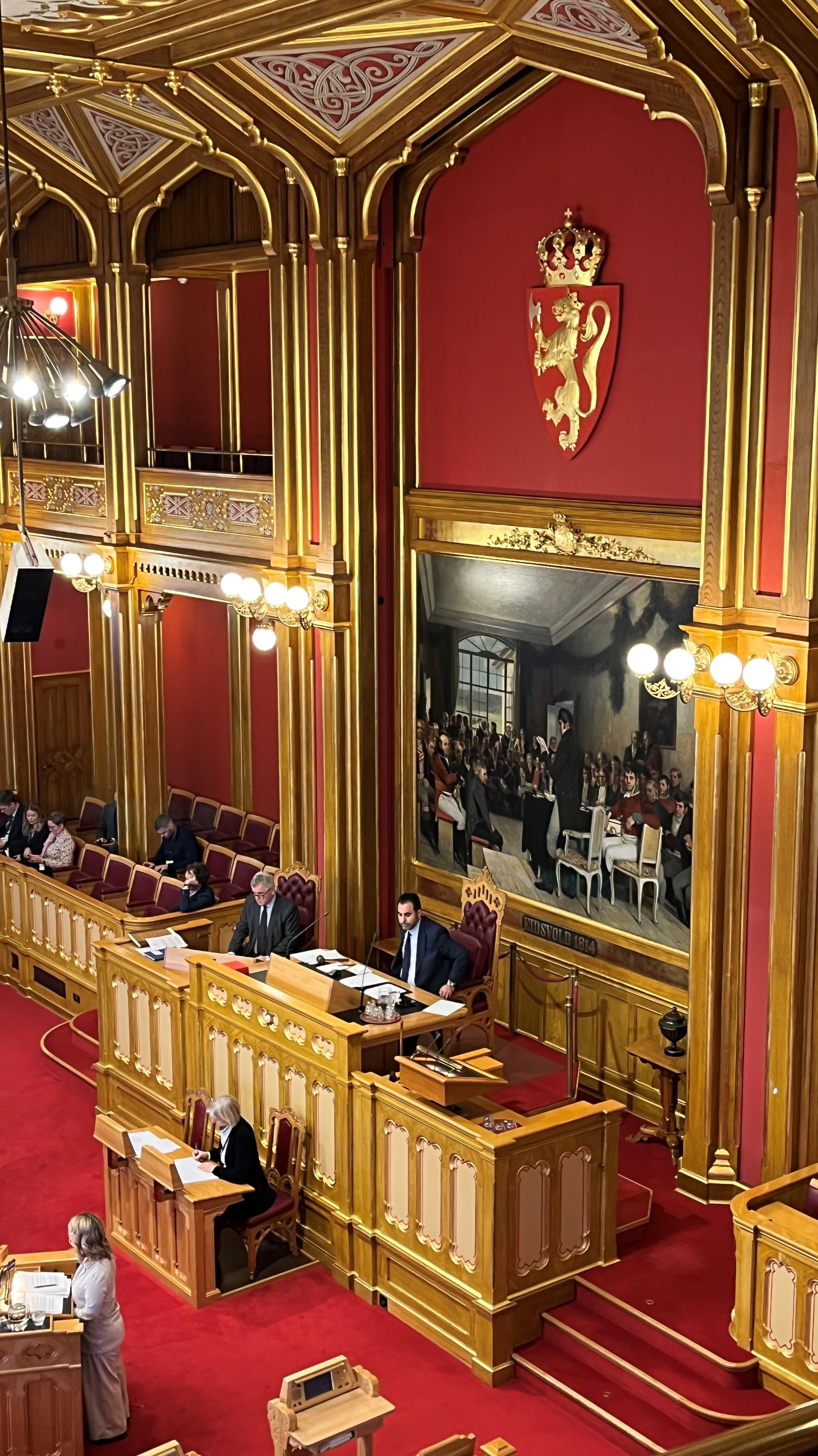 Stortinget_sp&oslash;rretimen.jpg